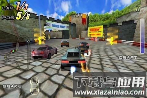 雷霆赛车2中文版截图1