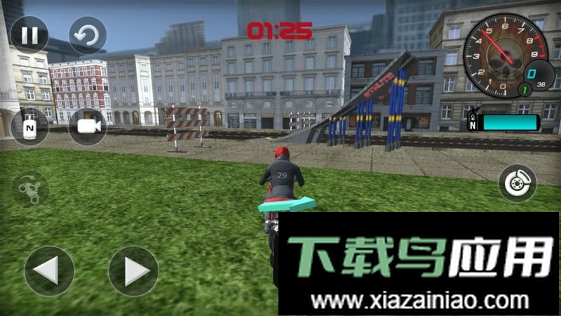 赛车小行家小游戏截图1