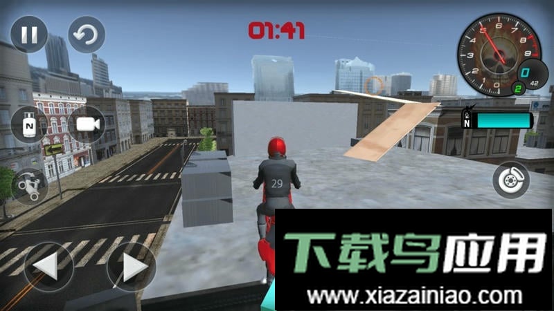 赛车小行家小游戏截图2